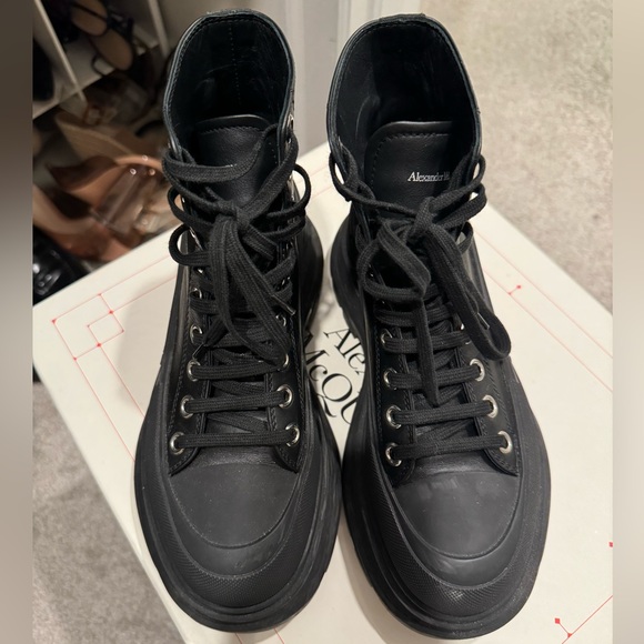 Alexander McQueen Black Leather Tread Slick Chunky Lug Sole Boot Sneaker 38.5 - Picture 9 of 13